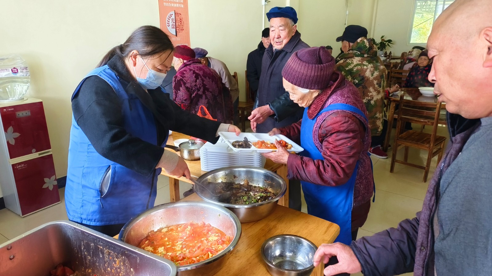大邑基层的贴心人左永科：热心助邻里 暖胃又暖心